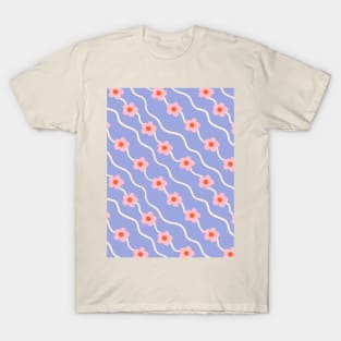 Wavy ditsy floral pattern in pastel blue and pink T-Shirt